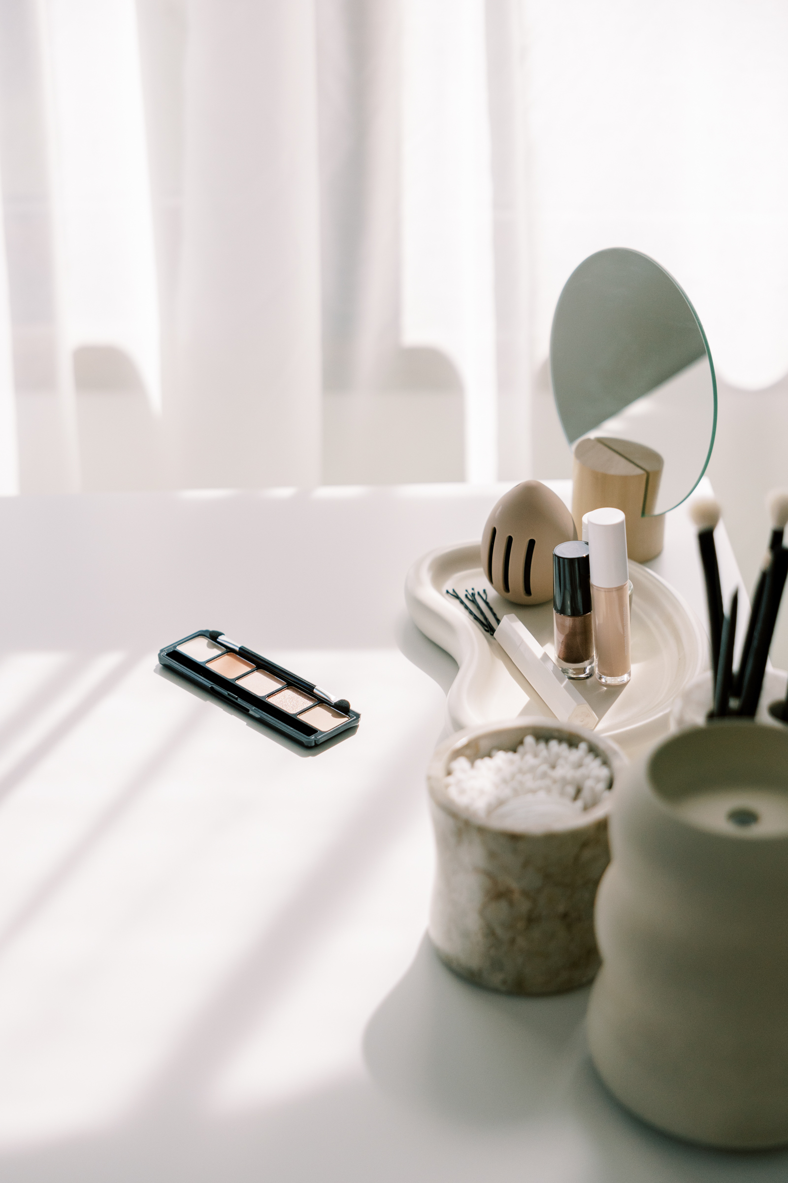How to Declutter Your Makeup (Without The Stress!)
